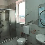 Hotel Rezidenca Medi Nako