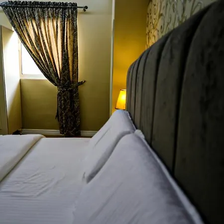 Hotel Rezidenca Medi Nako