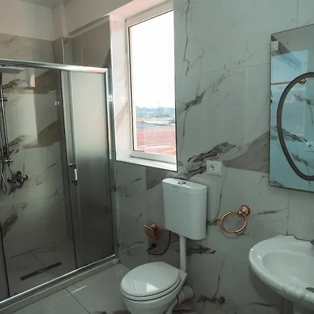 Hotel Rezidenca Medi Nako